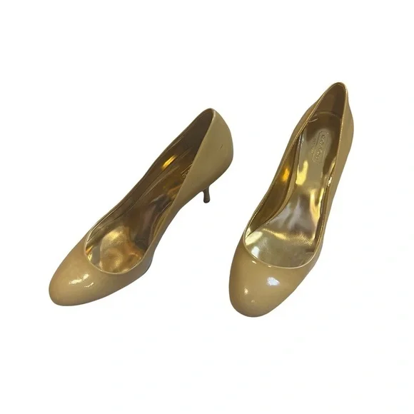 Coach patent mustard court shoe high heels - Picture 1 of 7